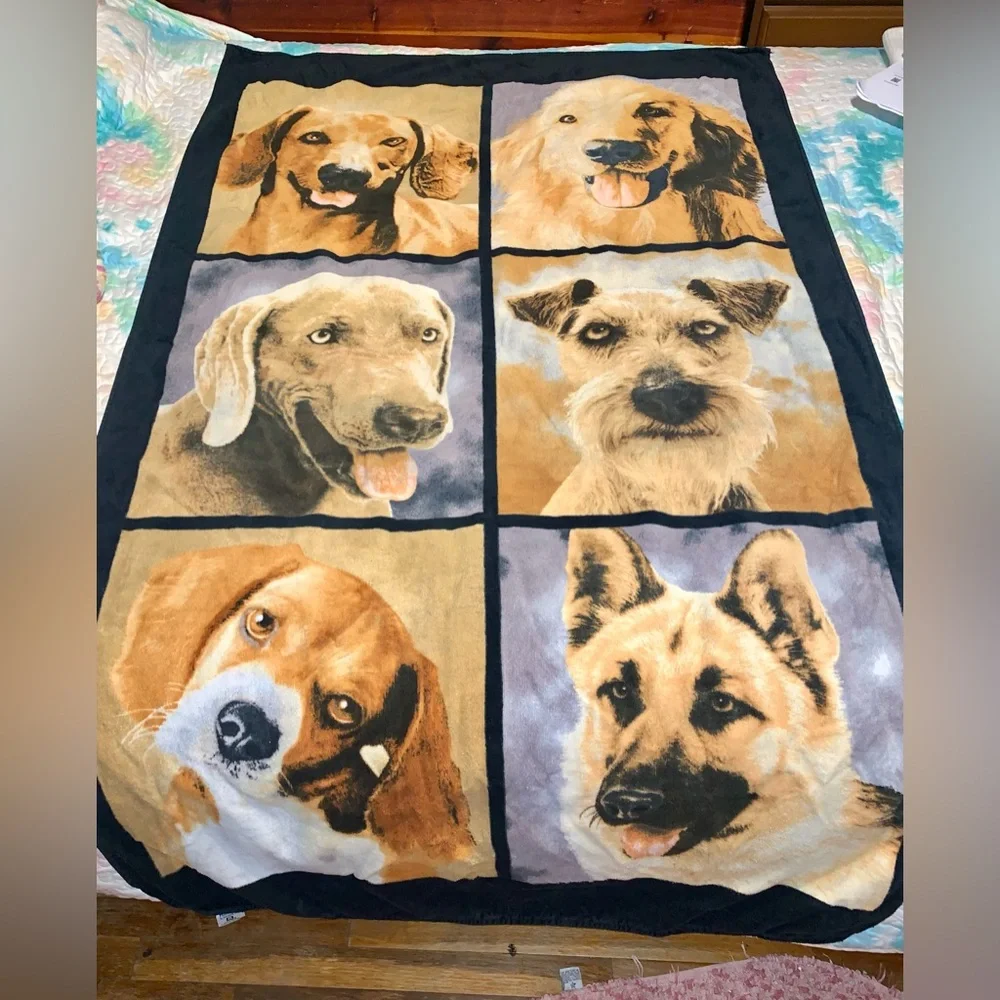 DOG LOVERS OVERSIZED BEACH TOWEL
